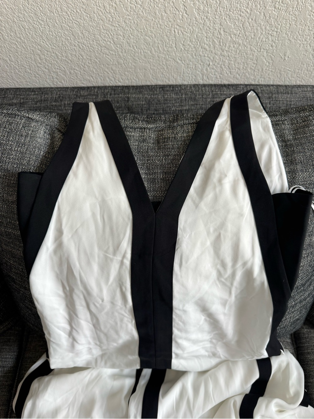 REISS Rae-Col Block Column Dress - Picture 4 of 10